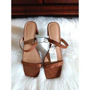 NWT Banana Republic Women's Size 8 Brown Suede Double Strap Block Heel Sandals
